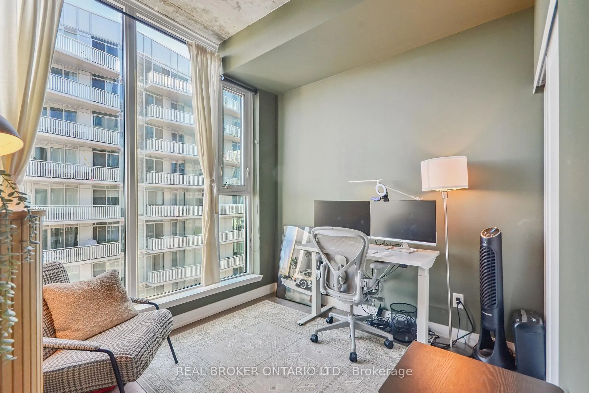 Photo 18 of Unit 1102, 30 Baseball Place, Toronto, South Riverdale — HOMEH