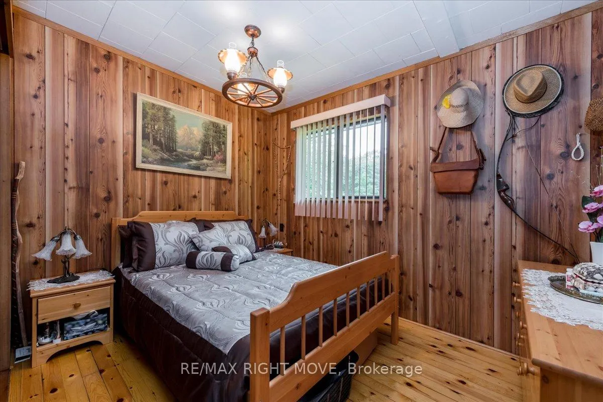 Photo 14 of 16-17 Loon Lake Road, Gravenhurst, Muskoka (S) — HOMEH