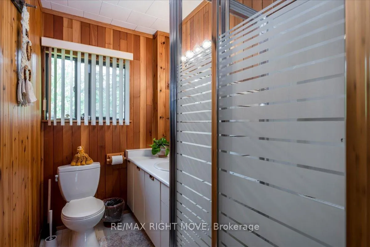 Photo 15 of 16-17 Loon Lake Road, Gravenhurst, Muskoka (S) — HOMEH