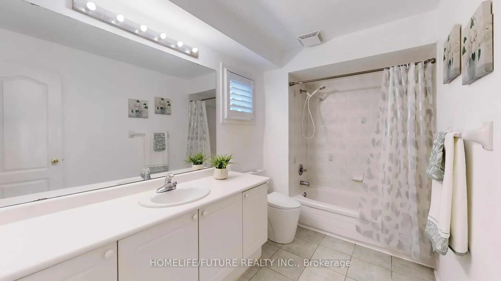 Photo 32 of Unit Ave, 24 Christian Reesor Park, Markham, Cornell — HOMEH
