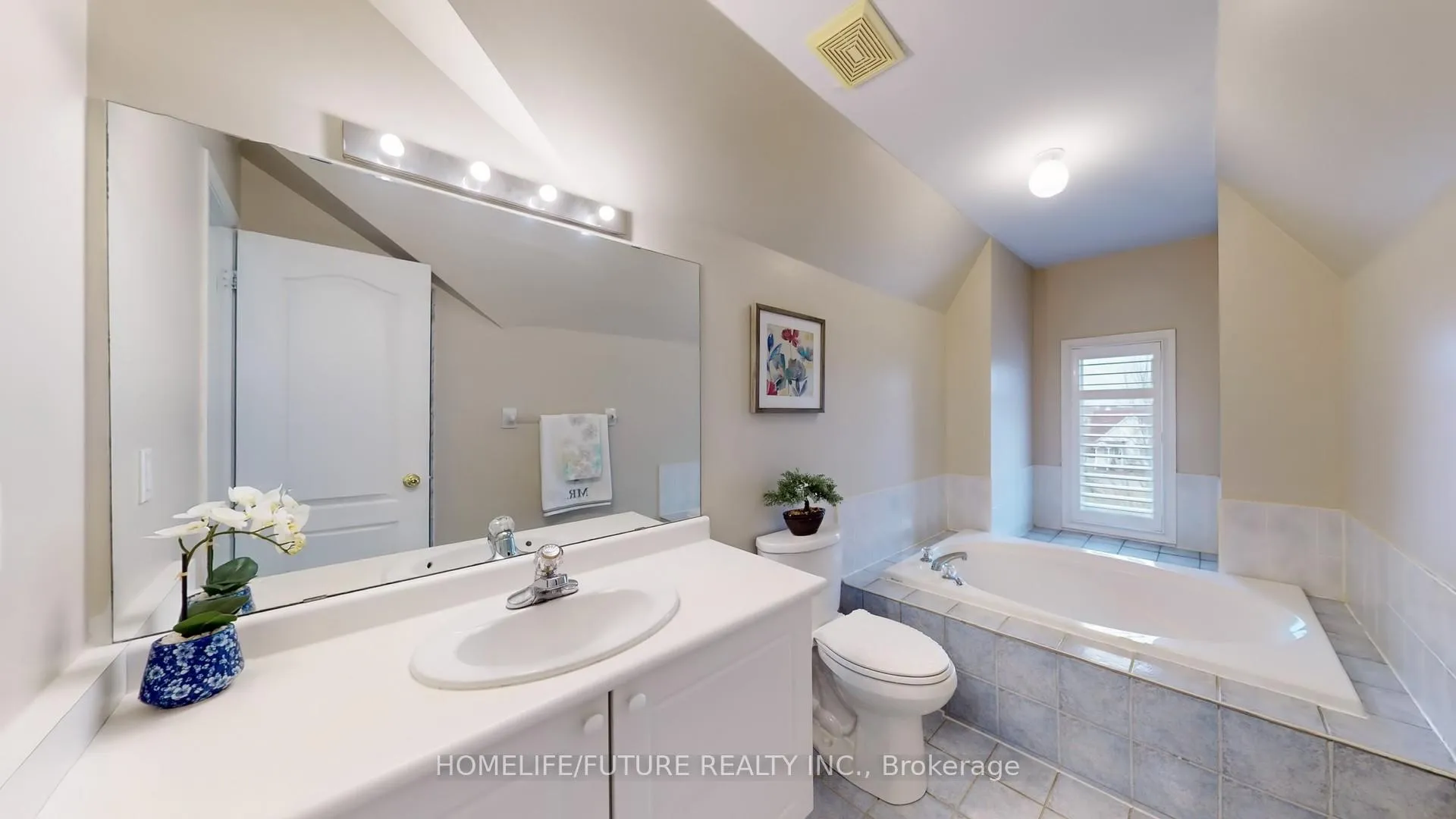 Photo 39 of Unit Ave, 24 Christian Reesor Park, Markham, Cornell — HOMEH