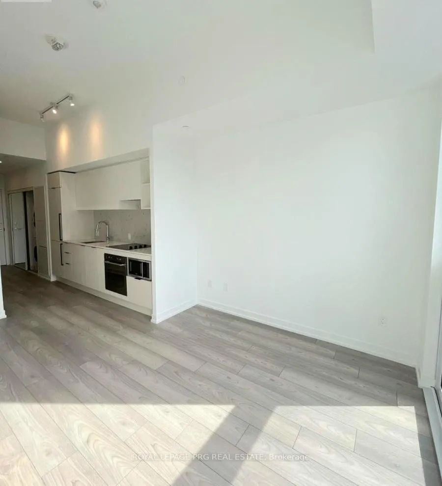 Photo 8 of Unit 2107, 82 Dalhousie Street, Toronto, Church-Yonge Corridor — HOMEH