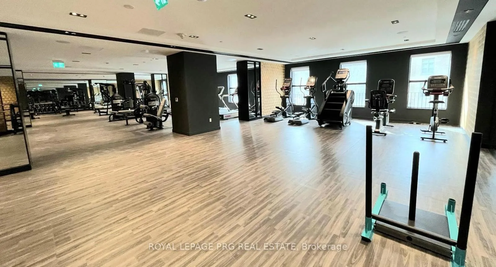Photo 11 of Unit 2107, 82 Dalhousie Street, Toronto, Church-Yonge Corridor — HOMEH