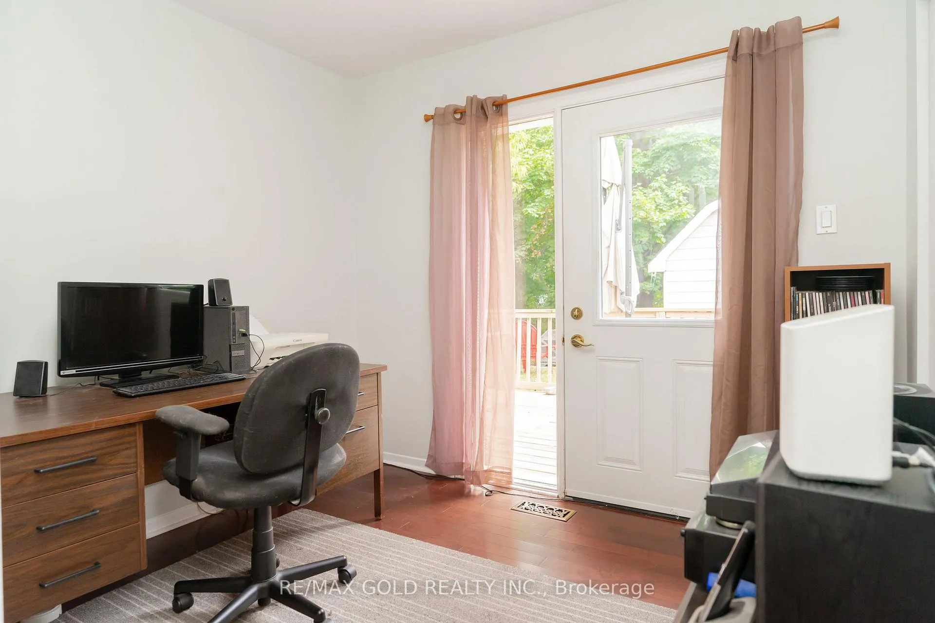 Photo 26 of 16 Drury Crescent, Brampton, Southgate — HOMEH
