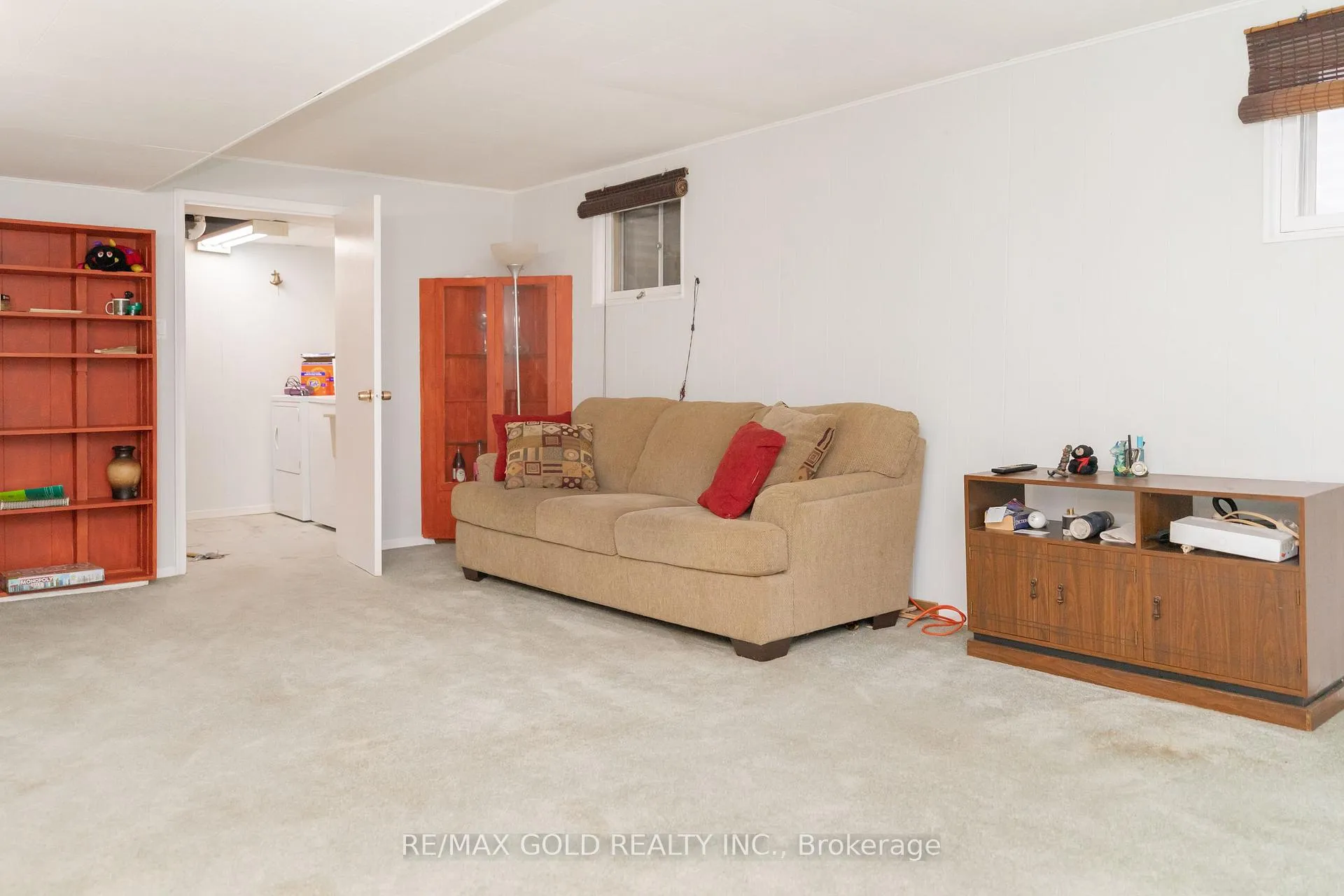 Photo 32 of 16 Drury Crescent, Brampton, Southgate — HOMEH