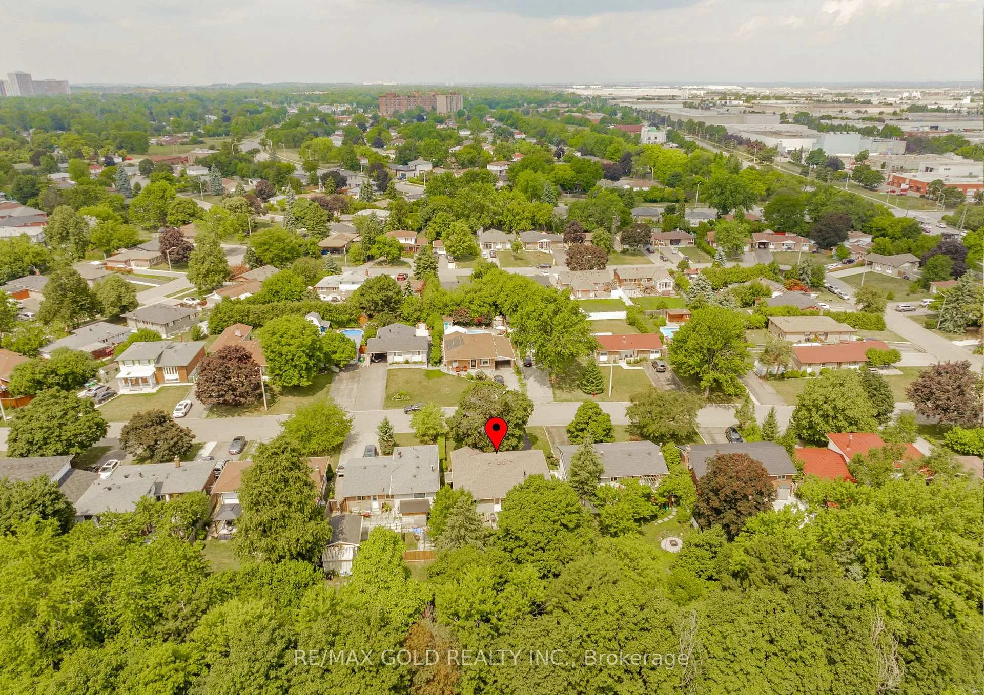 Photo 47 of 16 Drury Crescent, Brampton, Southgate — HOMEH