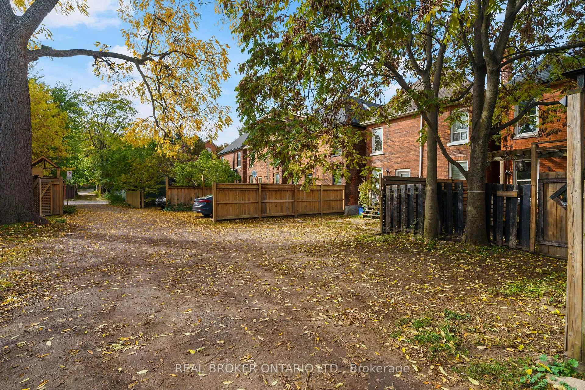 Photo 24 of 125 Grant Avenue, Hamilton, Stinson — HOMEH