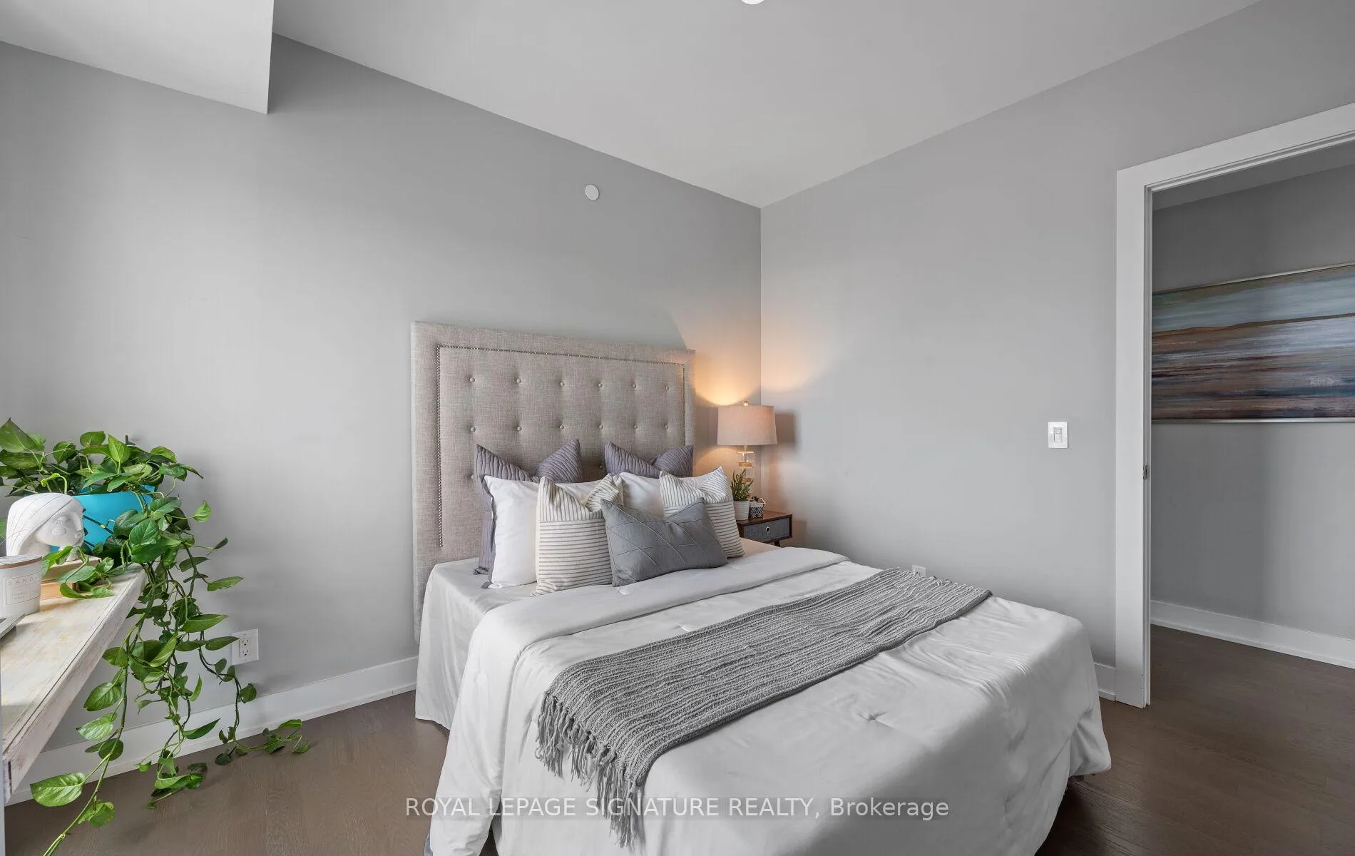 Photo 23 of Unit 804, 3018 Yonge Street, Toronto, Lawrence Park South — HOMEH