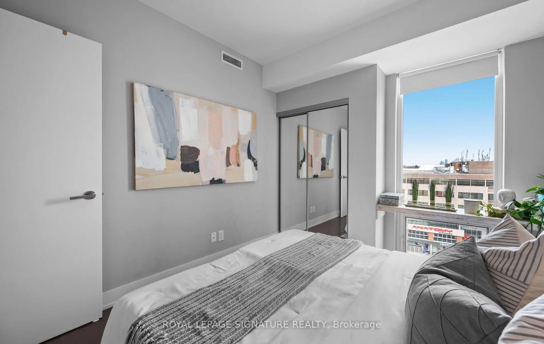Photo 24 of Unit 804, 3018 Yonge Street, Toronto, Lawrence Park South — HOMEH