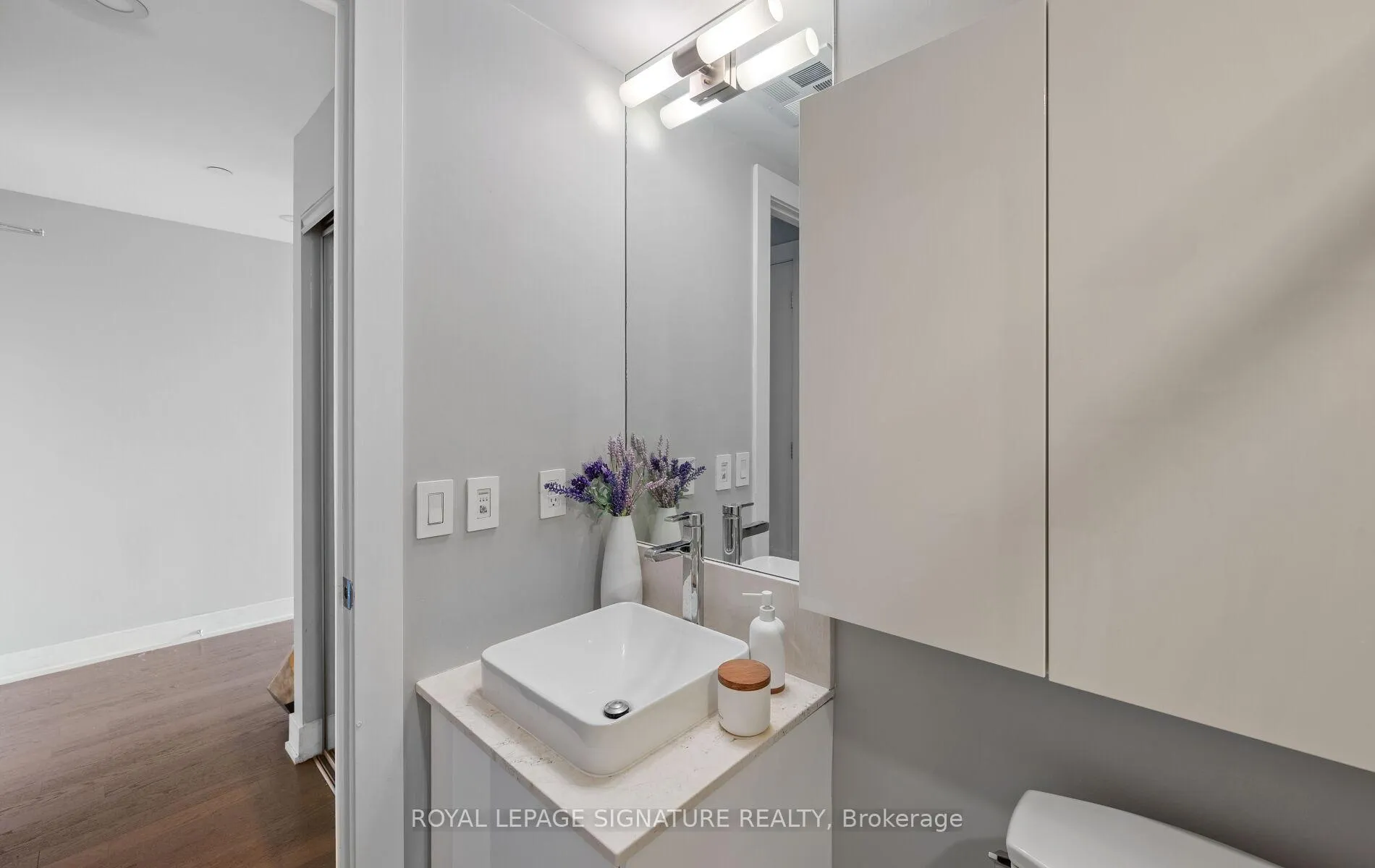 Photo 27 of Unit 804, 3018 Yonge Street, Toronto, Lawrence Park South — HOMEH
