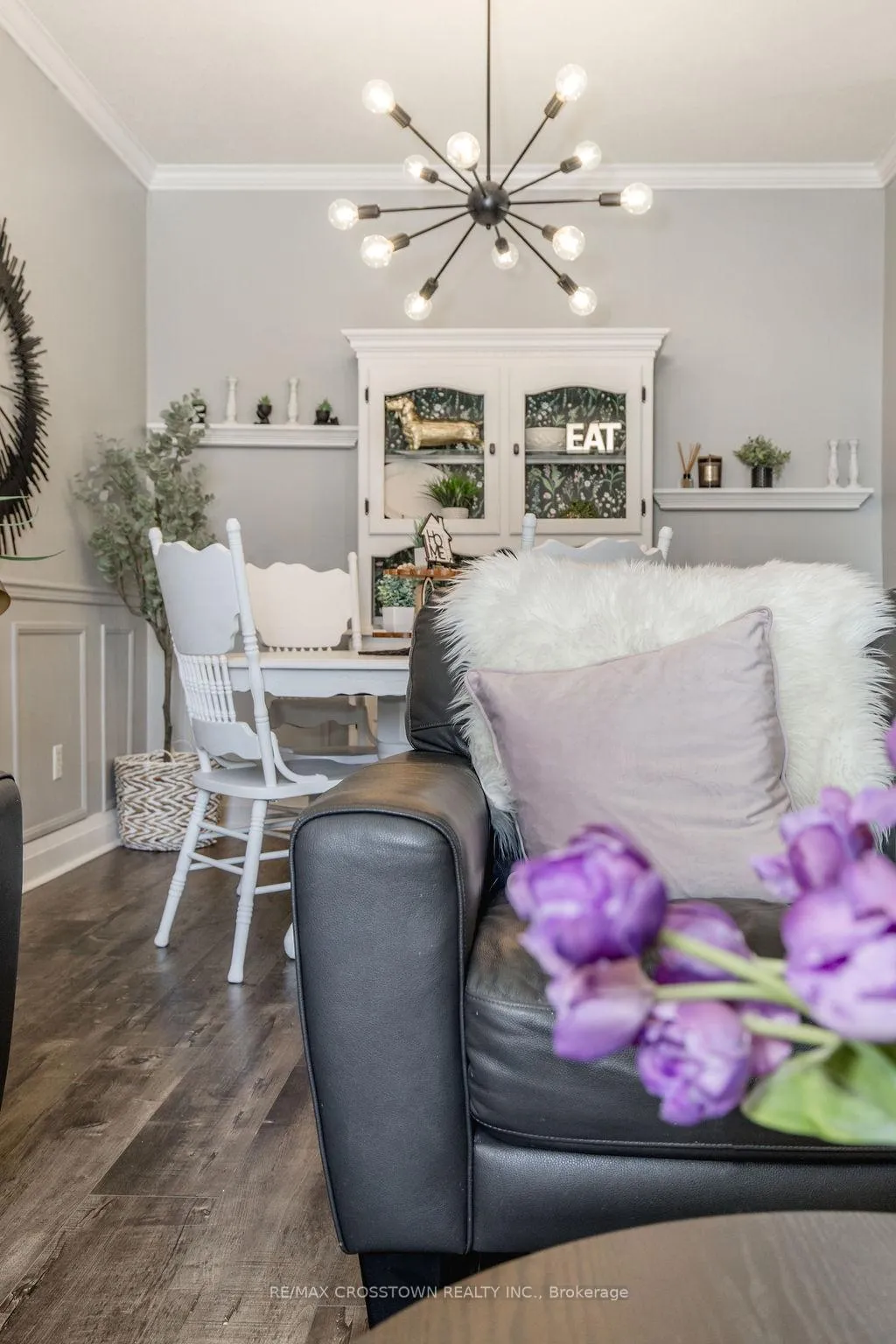 Photo 13 of 9 Aikens Crescent, Barrie, Holly — HOMEH