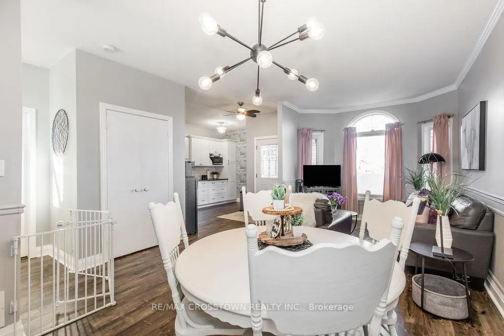 Photo 15 of 9 Aikens Crescent, Barrie, Holly — HOMEH