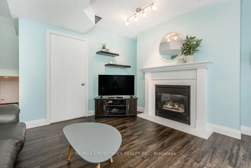 Photo 28 of 9 Aikens Crescent, Barrie, Holly — HOMEH