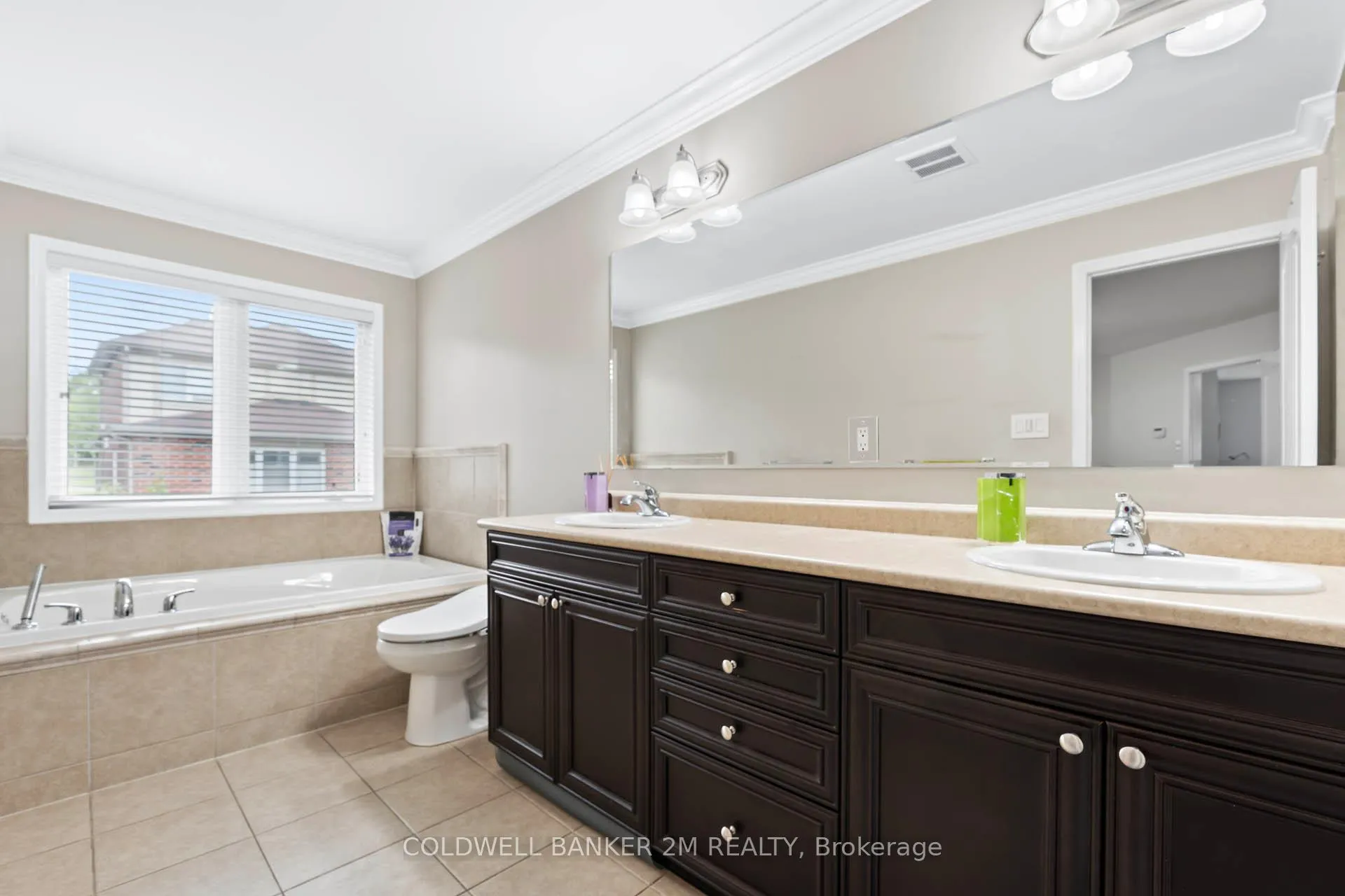 Photo 12 of 279 Cochrane Terrace, Milton, Willmott — HOMEH