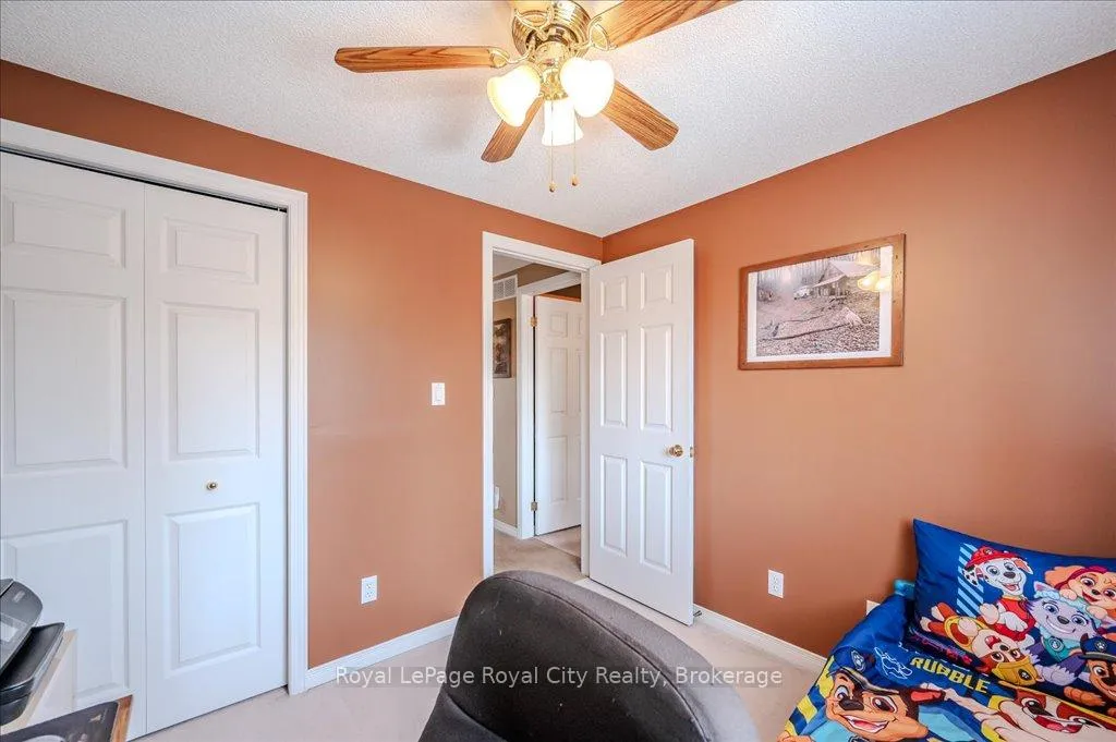 Photo 25 of 97 Thornhill Drive, Guelph, Willow West/Sugarbush/West Acres — HOMEH