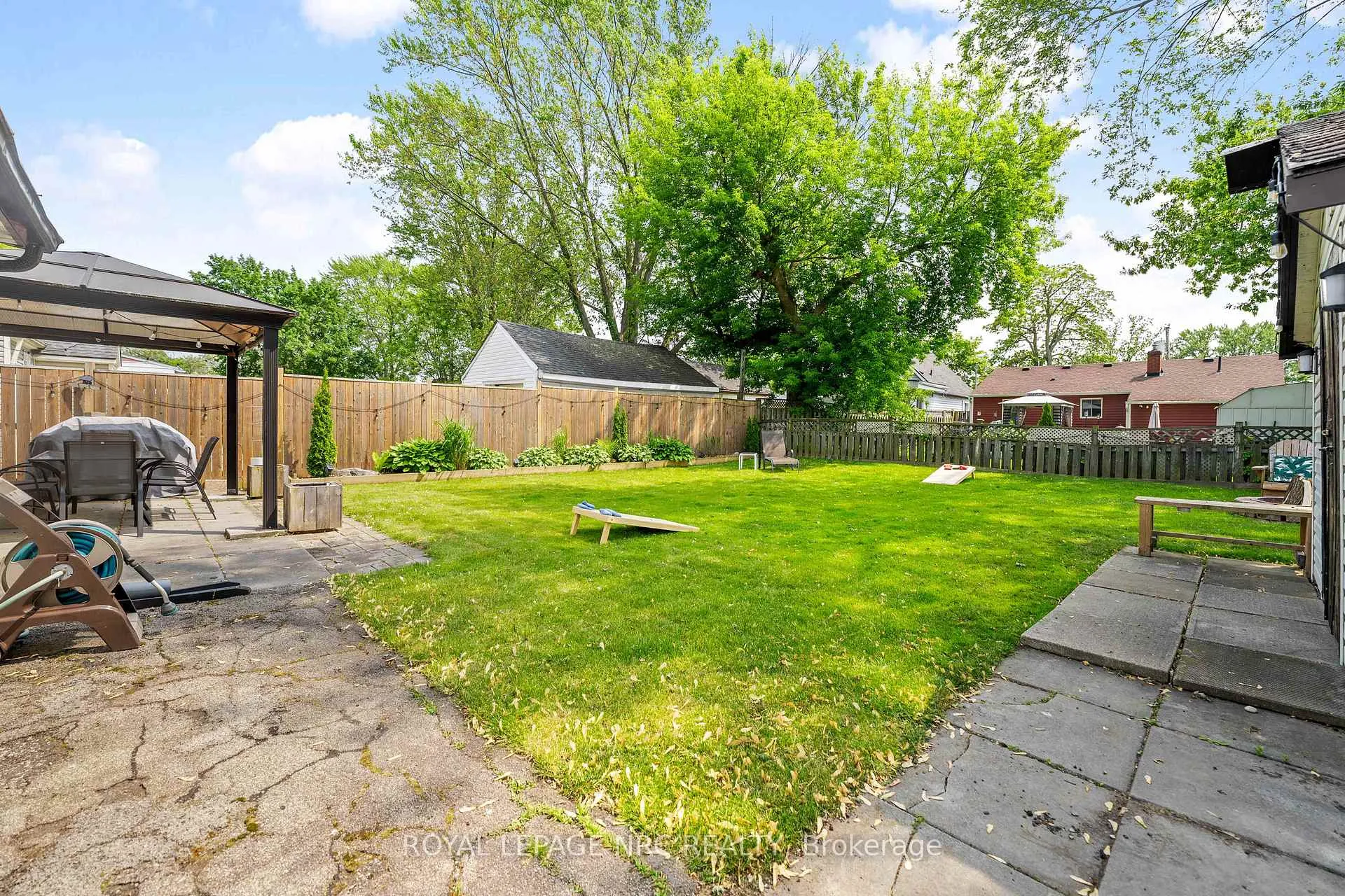 Photo 23 of 19 Vera Street, St. Catharines, Western Hill — HOMEH
