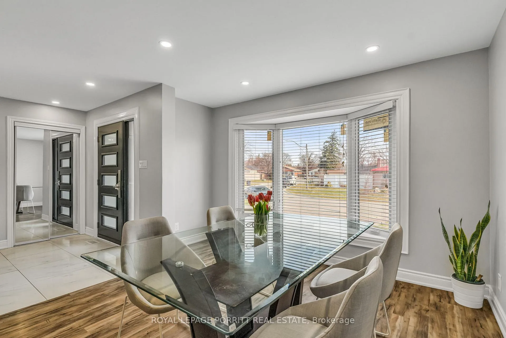 Photo 6 of 14 Albion Crescent, Brampton, Avondale — HOMEH
