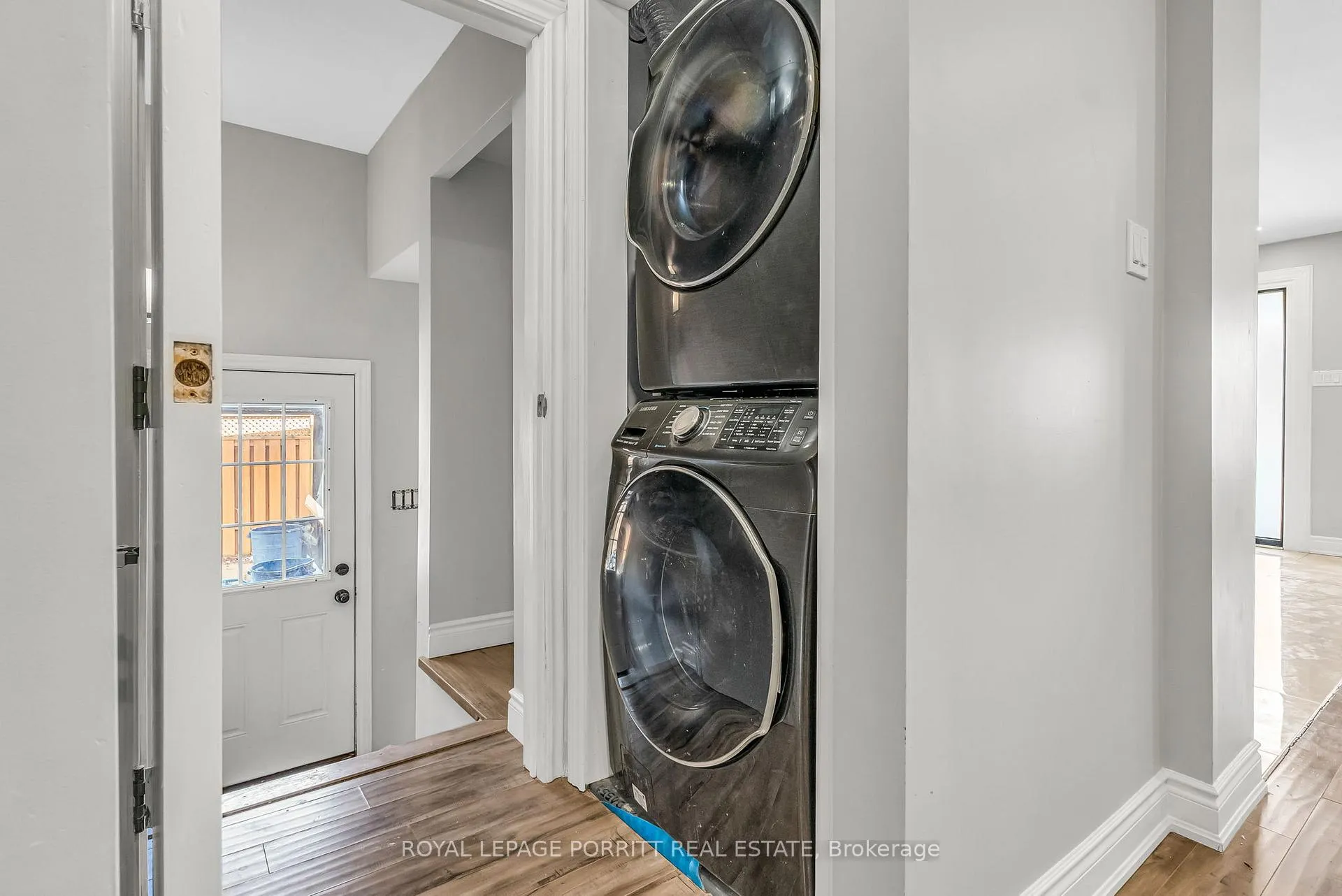 Photo 19 of 14 Albion Crescent, Brampton, Avondale — HOMEH