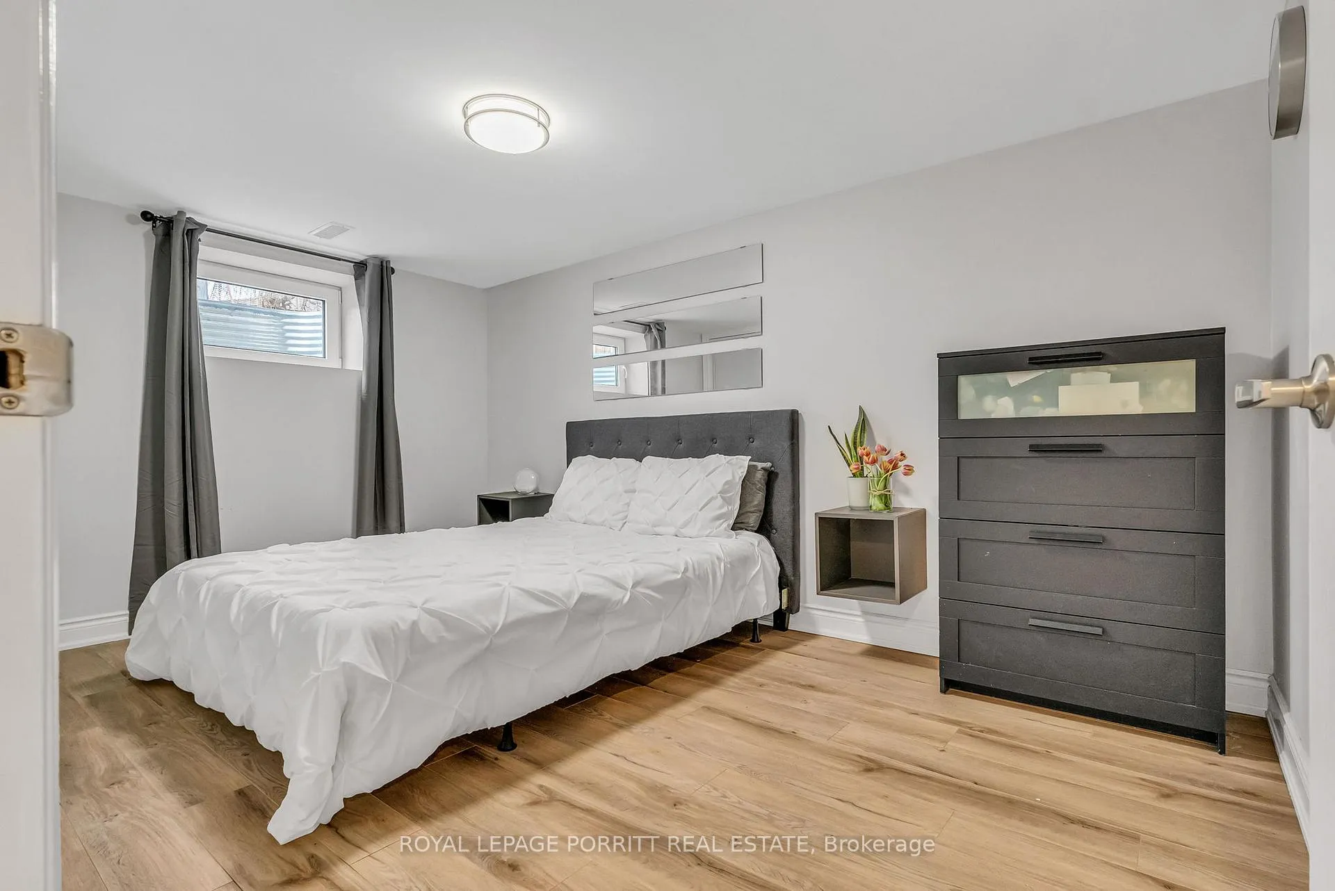 Photo 32 of 14 Albion Crescent, Brampton, Avondale — HOMEH