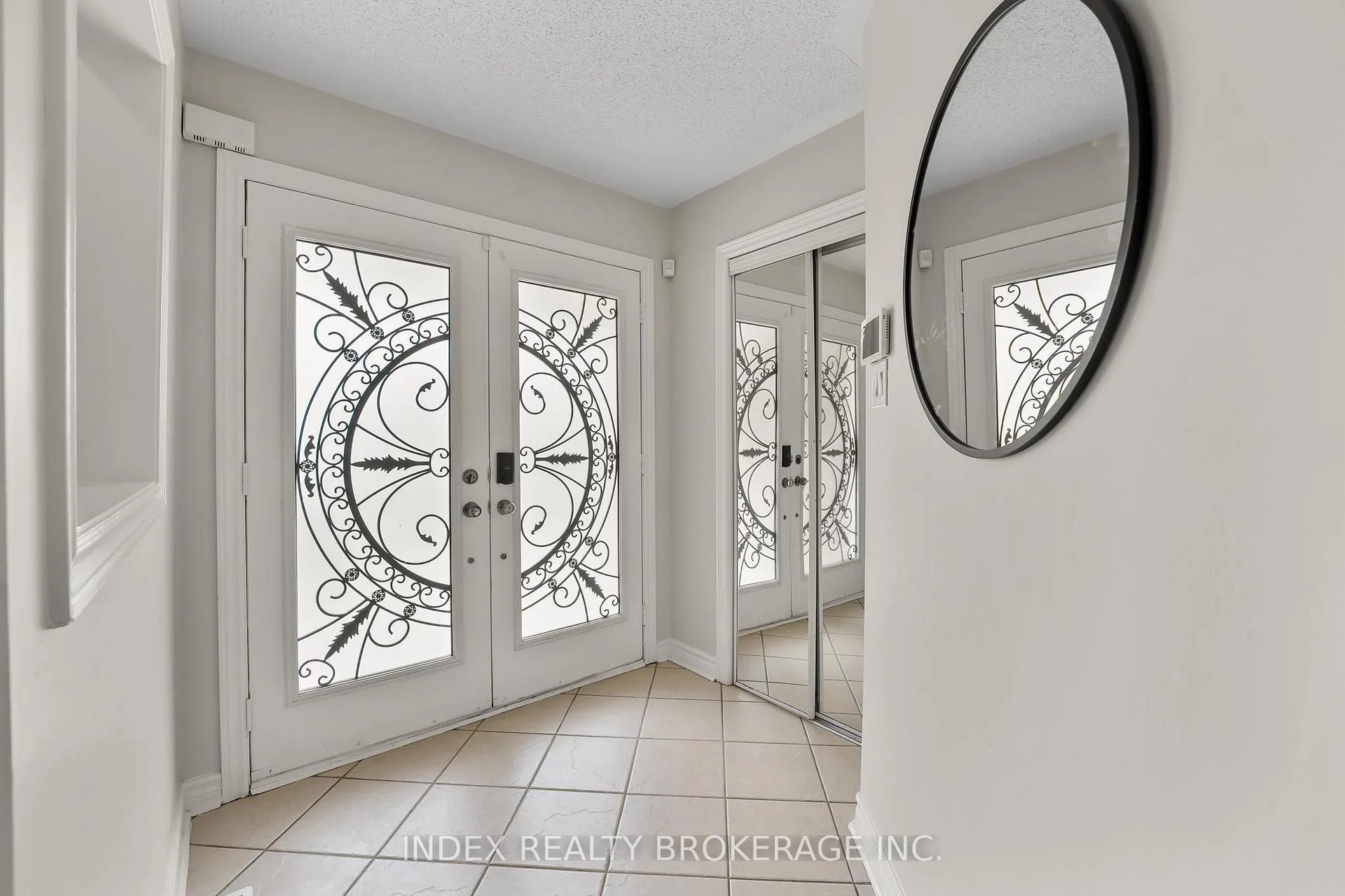 Photo 3 of 141 Sunny Meadow Boulevard, Brampton, Sandringham-Wellington — HOMEH