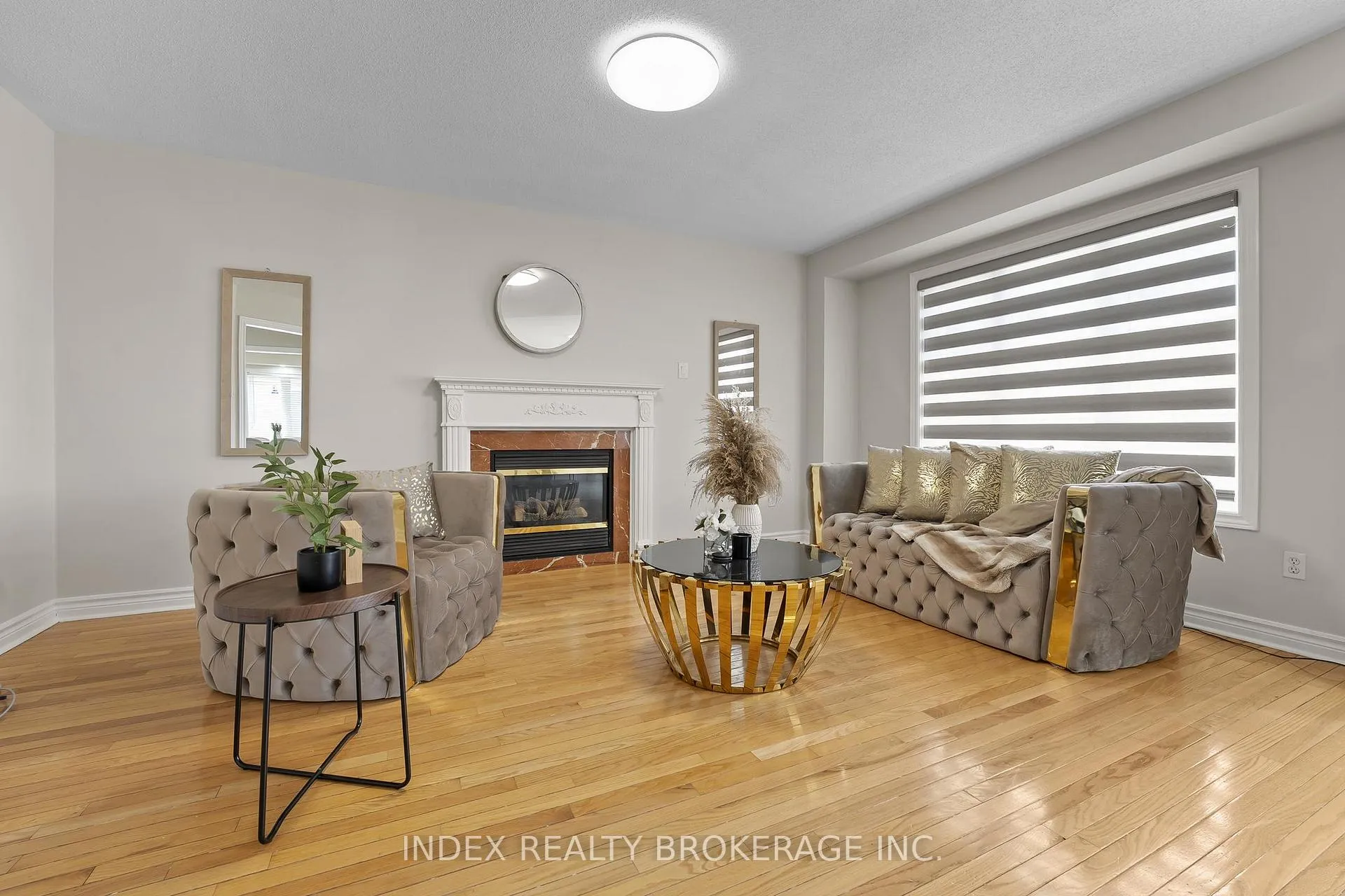 Photo 9 of 141 Sunny Meadow Boulevard, Brampton, Sandringham-Wellington — HOMEH