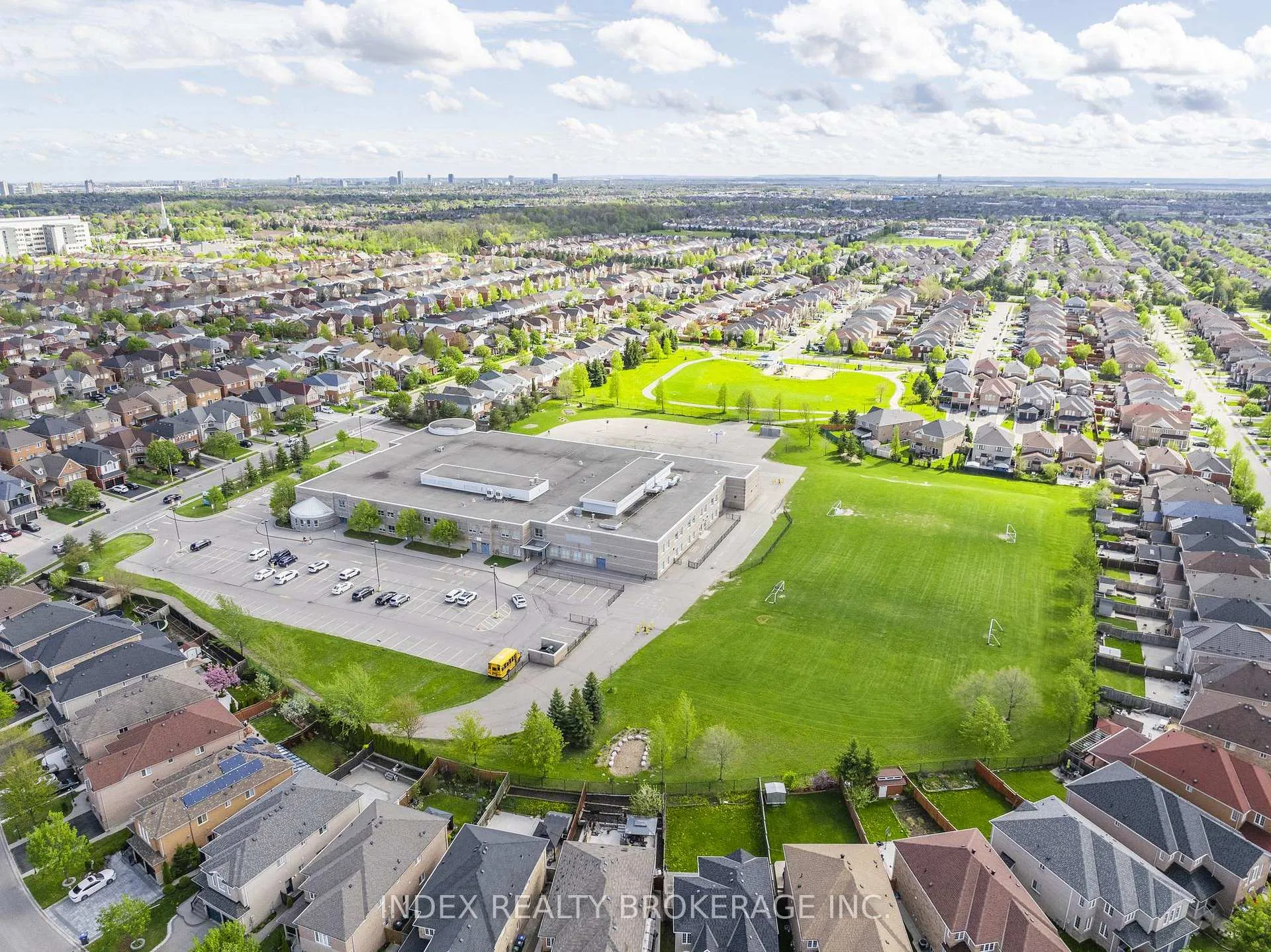 Photo 49 of 141 Sunny Meadow Boulevard, Brampton, Sandringham-Wellington — HOMEH