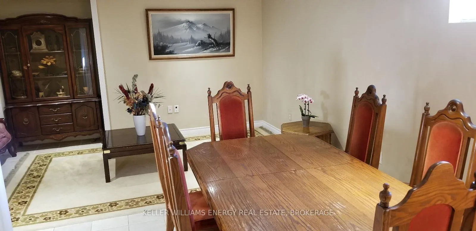 Photo 5 of 952 Sandcliff Drive, Oshawa, Pinecrest — HOMEH
