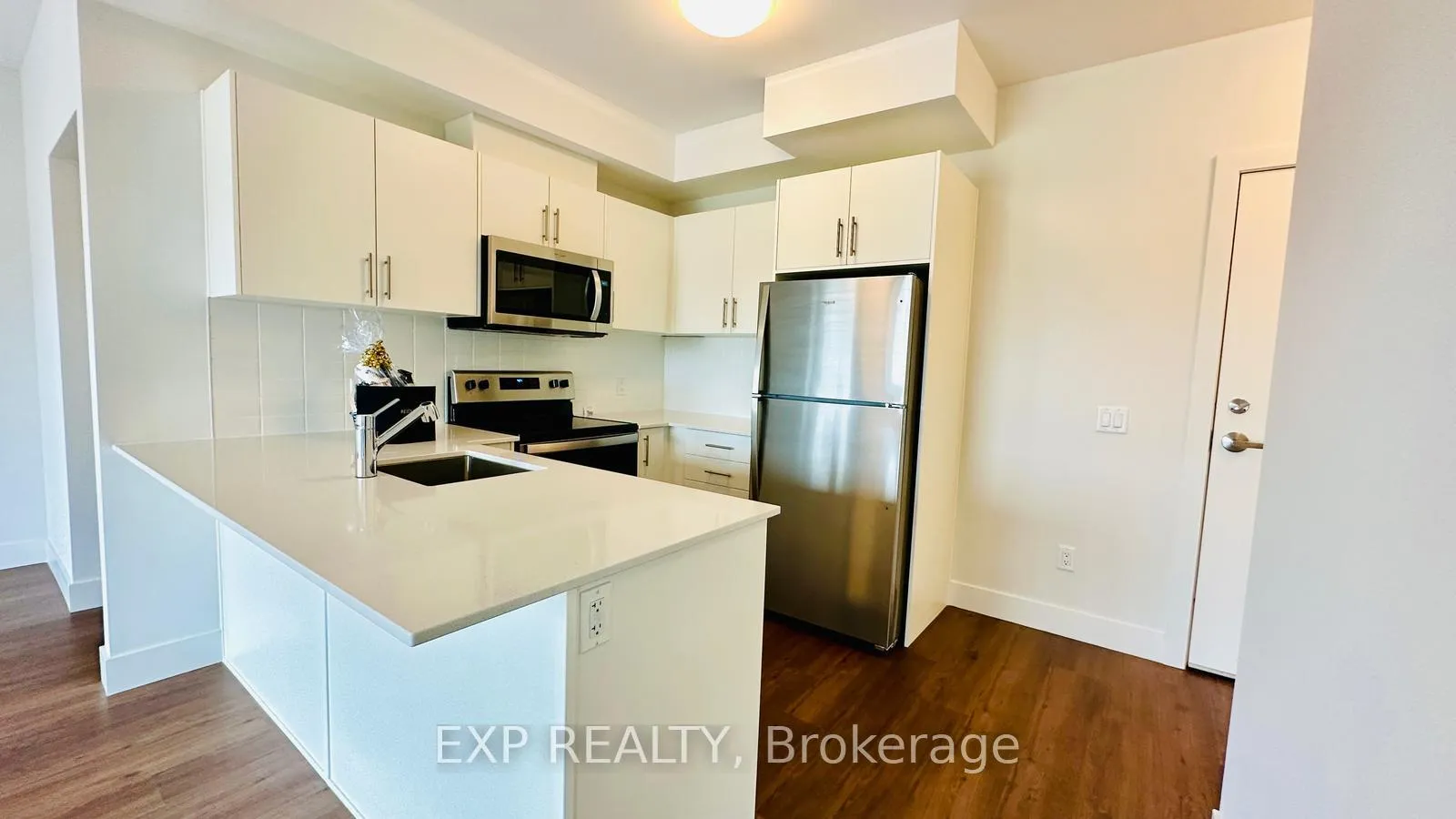 Photo 2 of Unit 503, 1000 Lackner Place, Kitchener — HOMEH