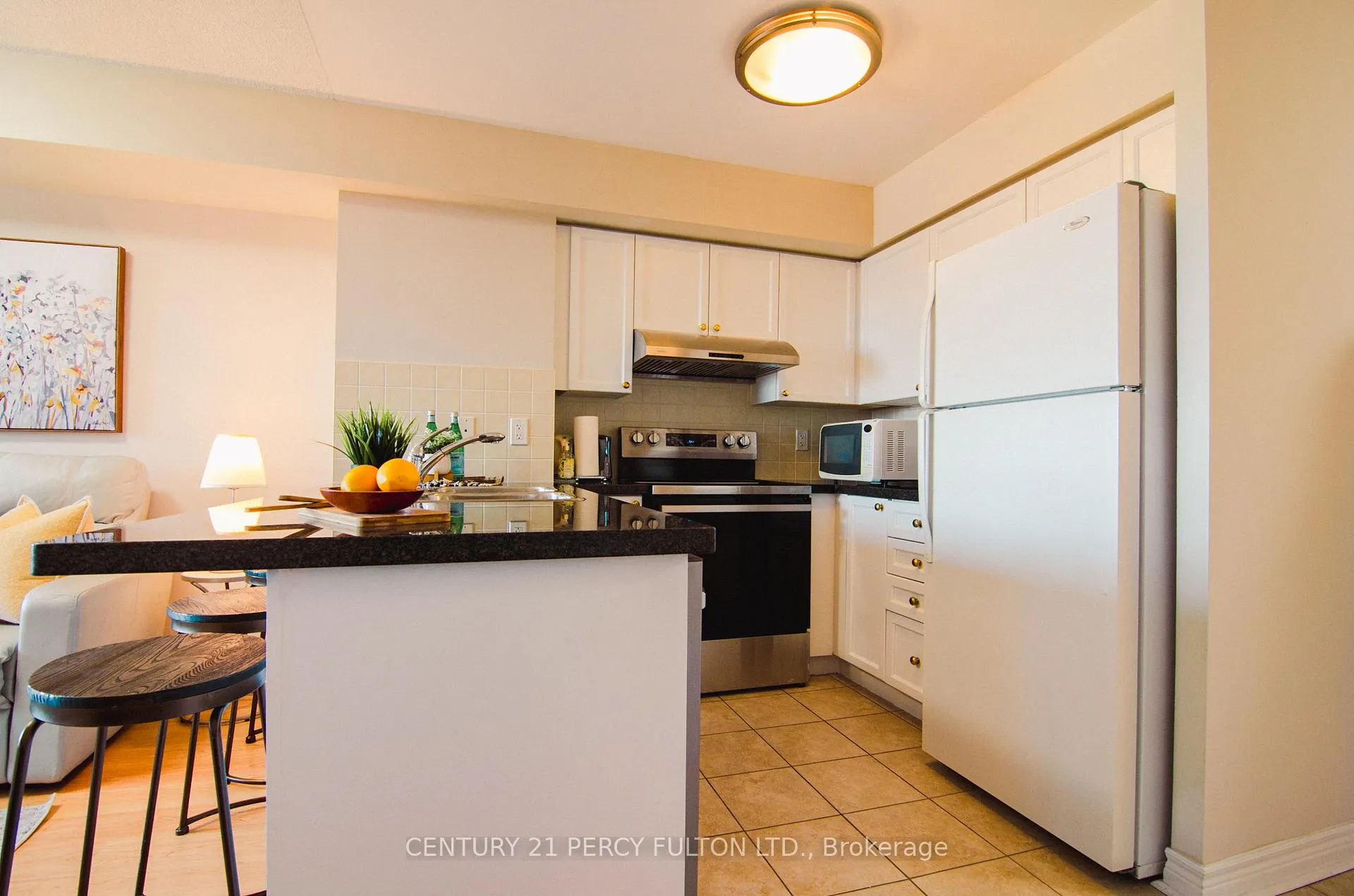 Photo 4 of Unit 707, 15 North Park Road, Vaughan, Beverley Glen — HOMEH
