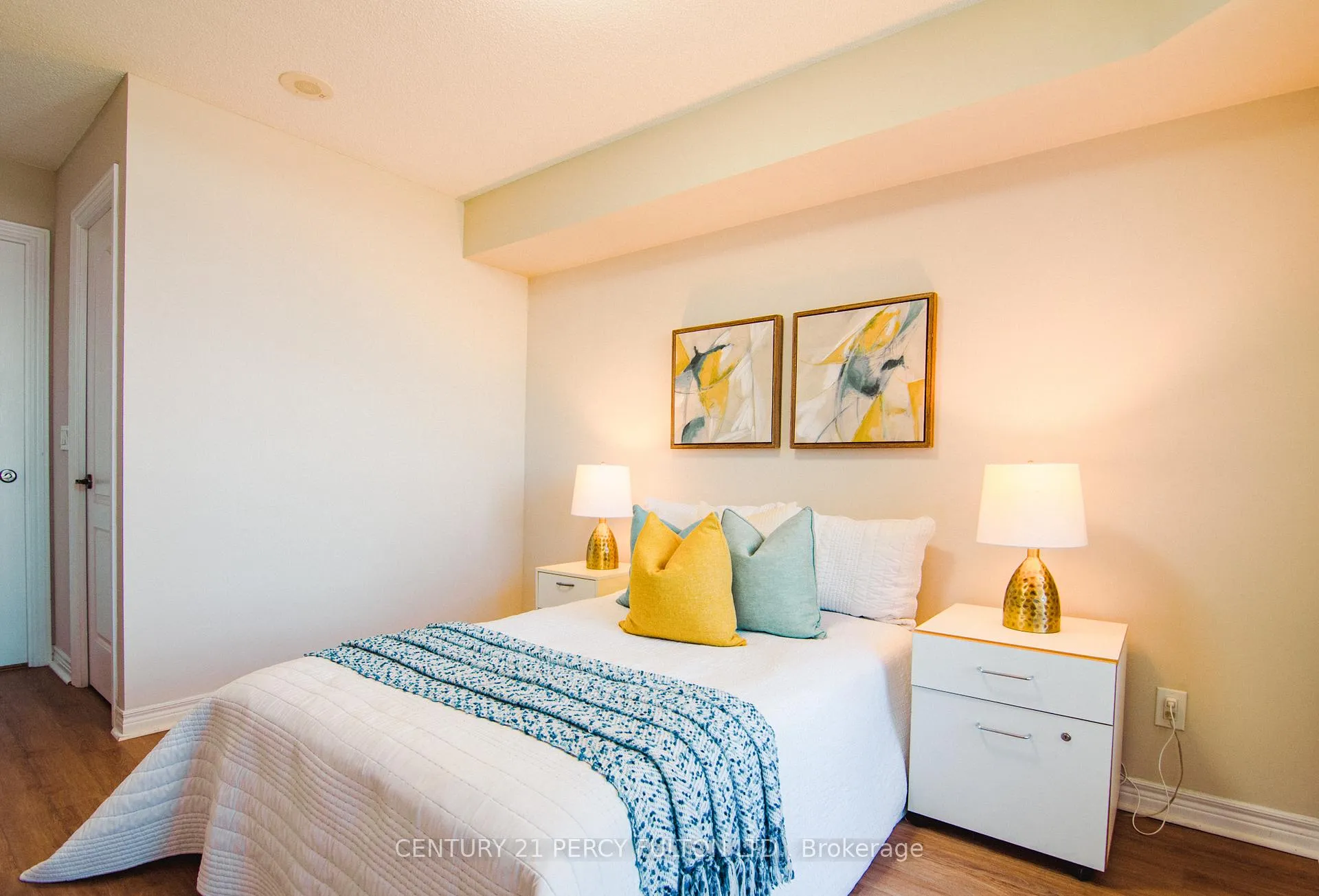 Photo 9 of Unit 707, 15 North Park Road, Vaughan, Beverley Glen — HOMEH