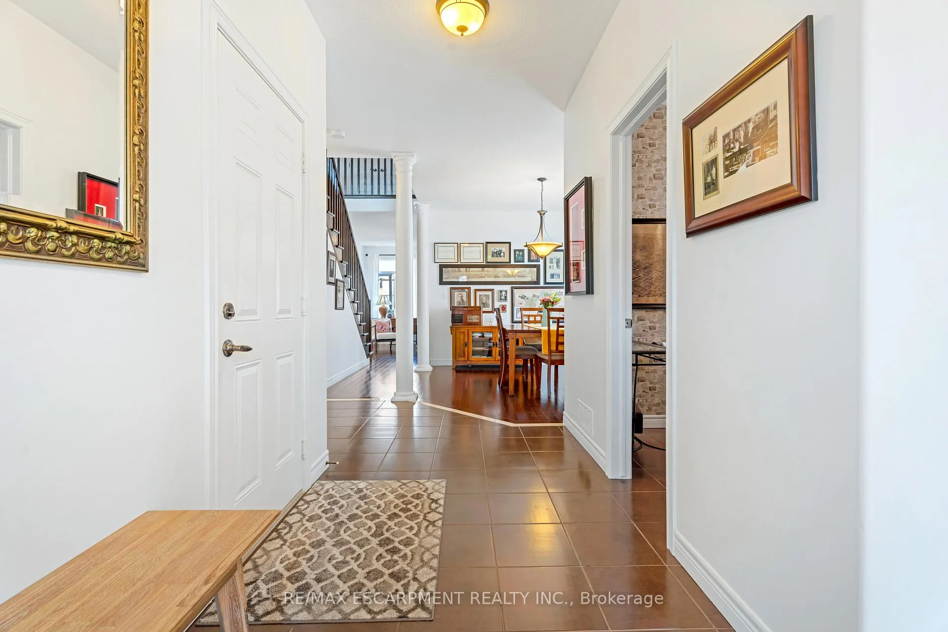 Photo 7 of 60 Garinger Crescent, Hamilton, Binbrook — HOMEH