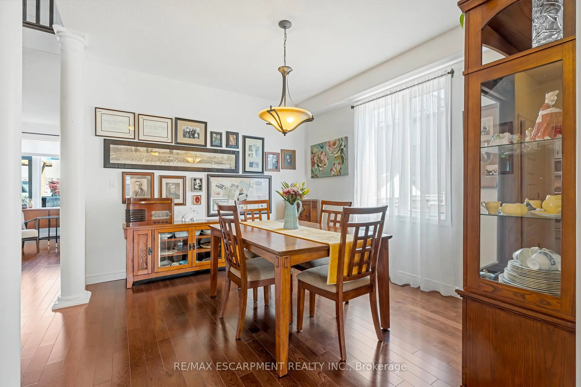 Photo 9 of 60 Garinger Crescent, Hamilton, Binbrook — HOMEH
