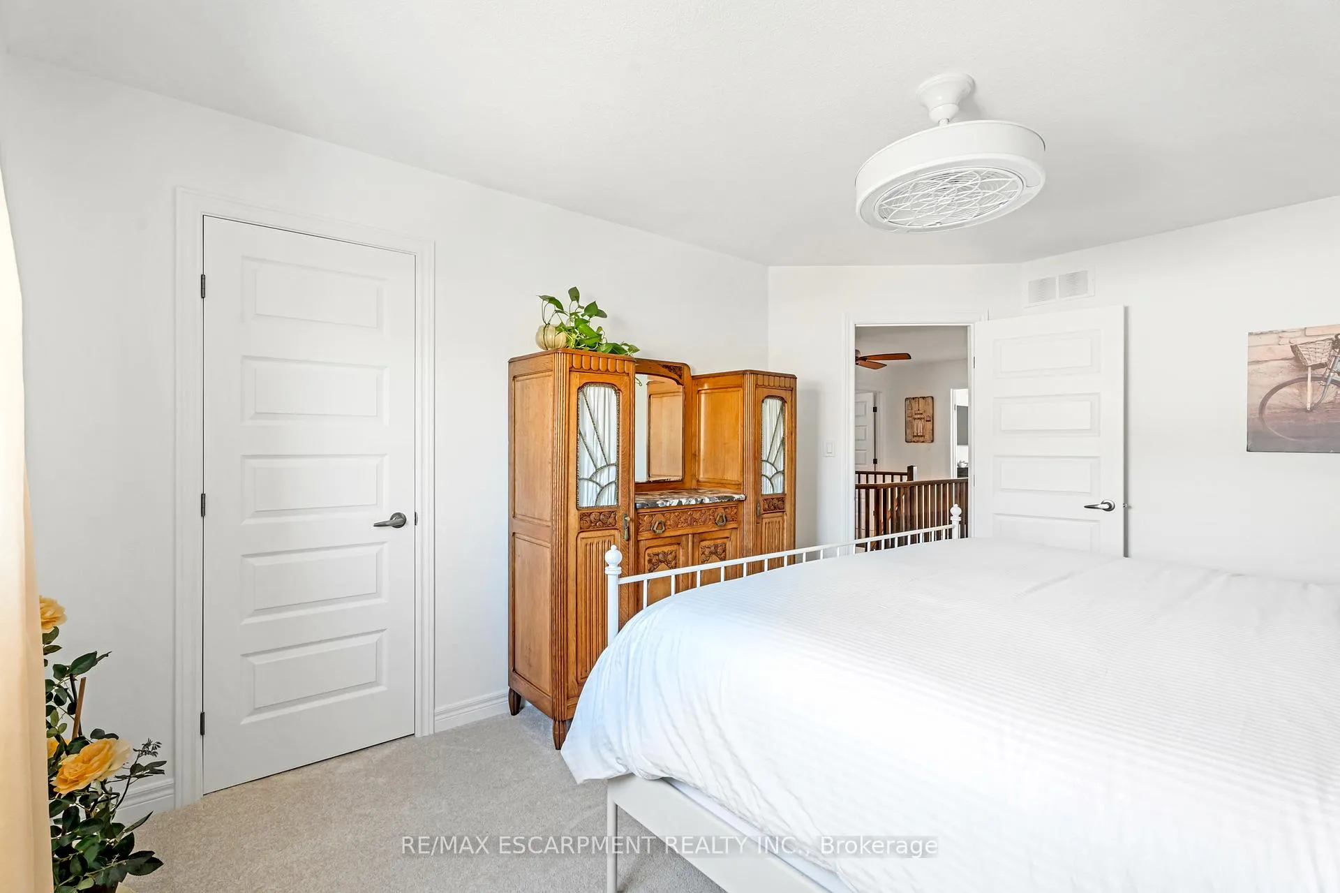Photo 31 of 60 Garinger Crescent, Hamilton, Binbrook — HOMEH