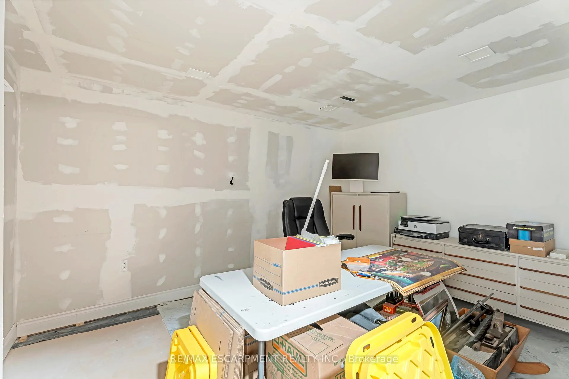 Photo 35 of 60 Garinger Crescent, Hamilton, Binbrook — HOMEH