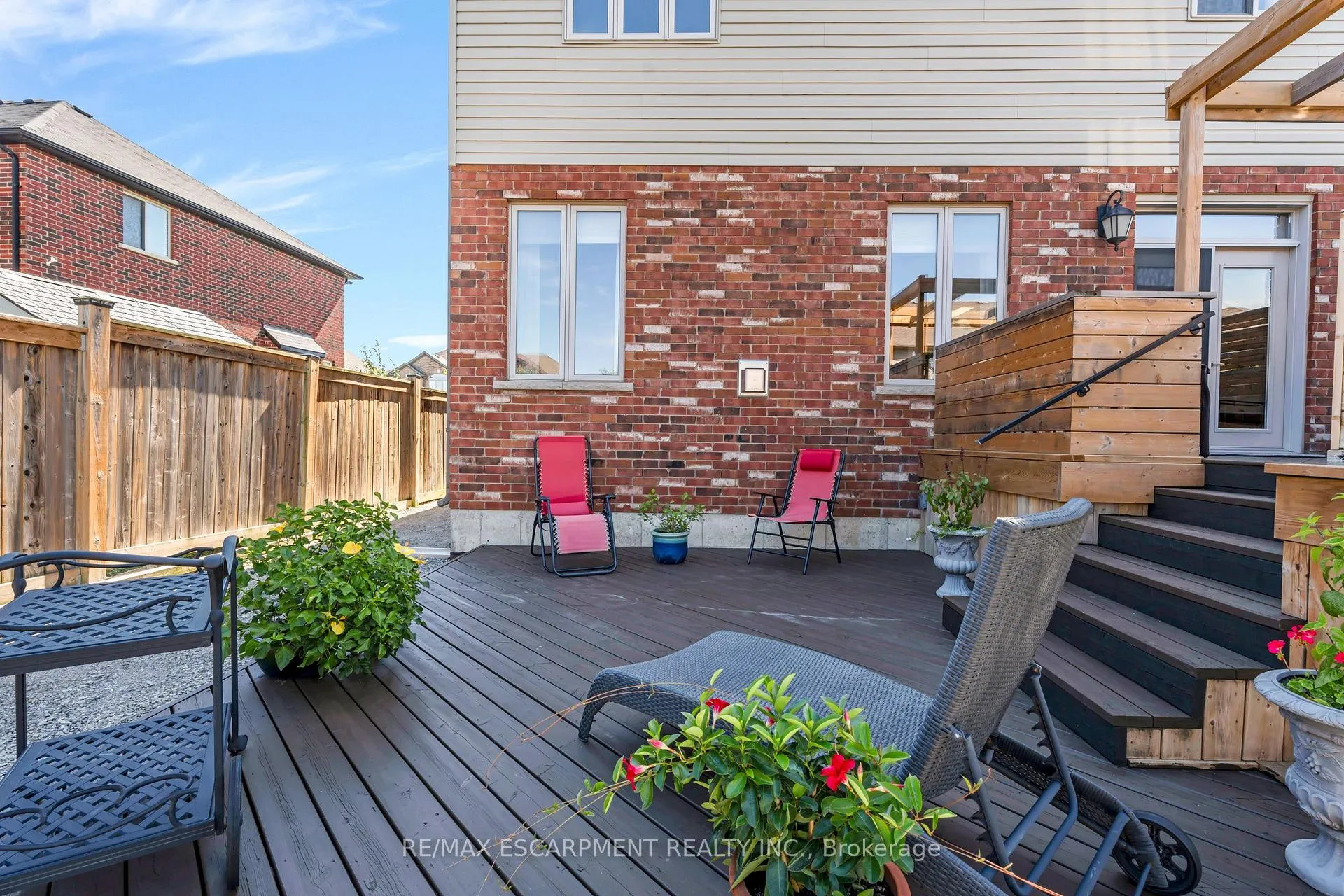 Photo 41 of 60 Garinger Crescent, Hamilton, Binbrook — HOMEH