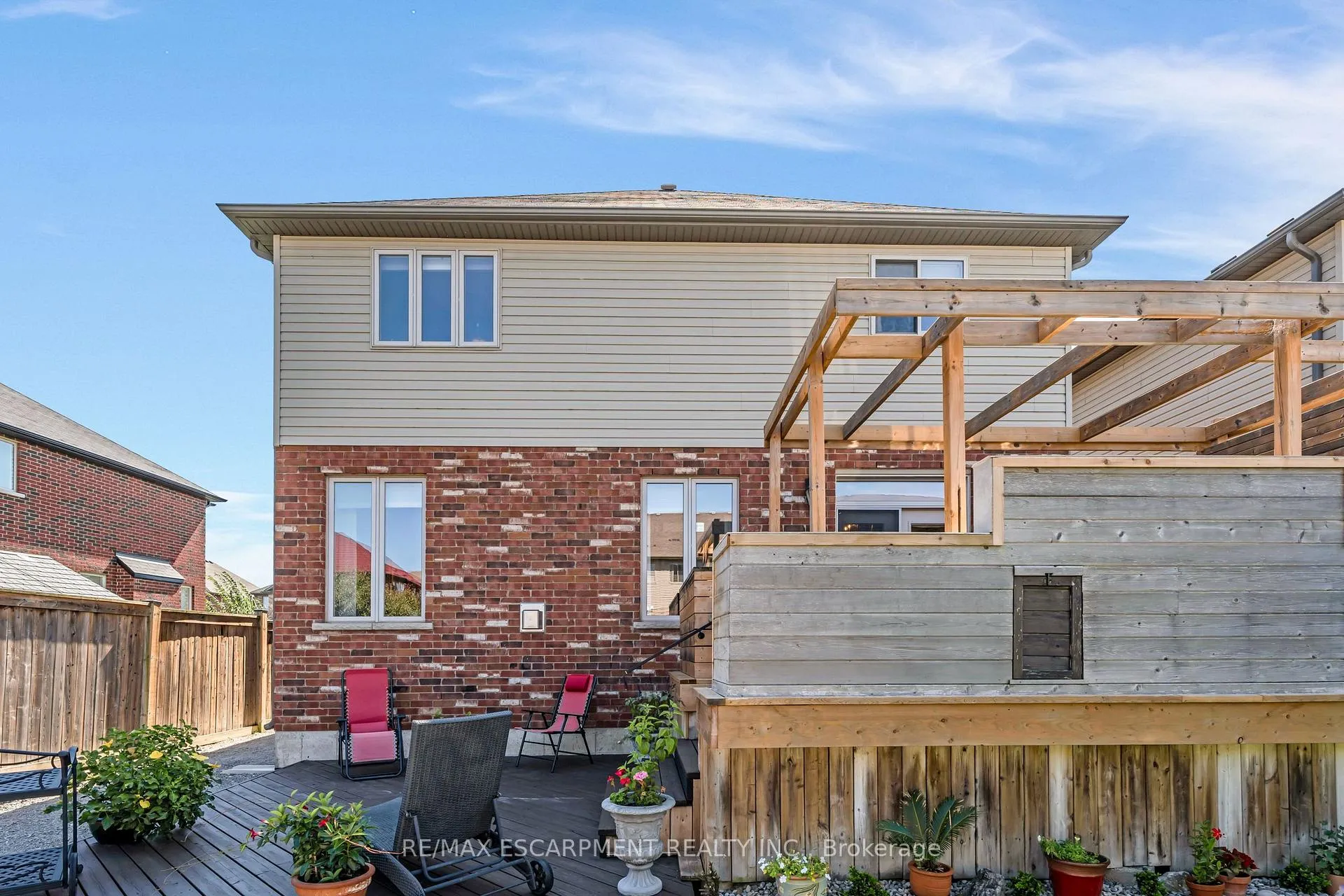 Photo 44 of 60 Garinger Crescent, Hamilton, Binbrook — HOMEH