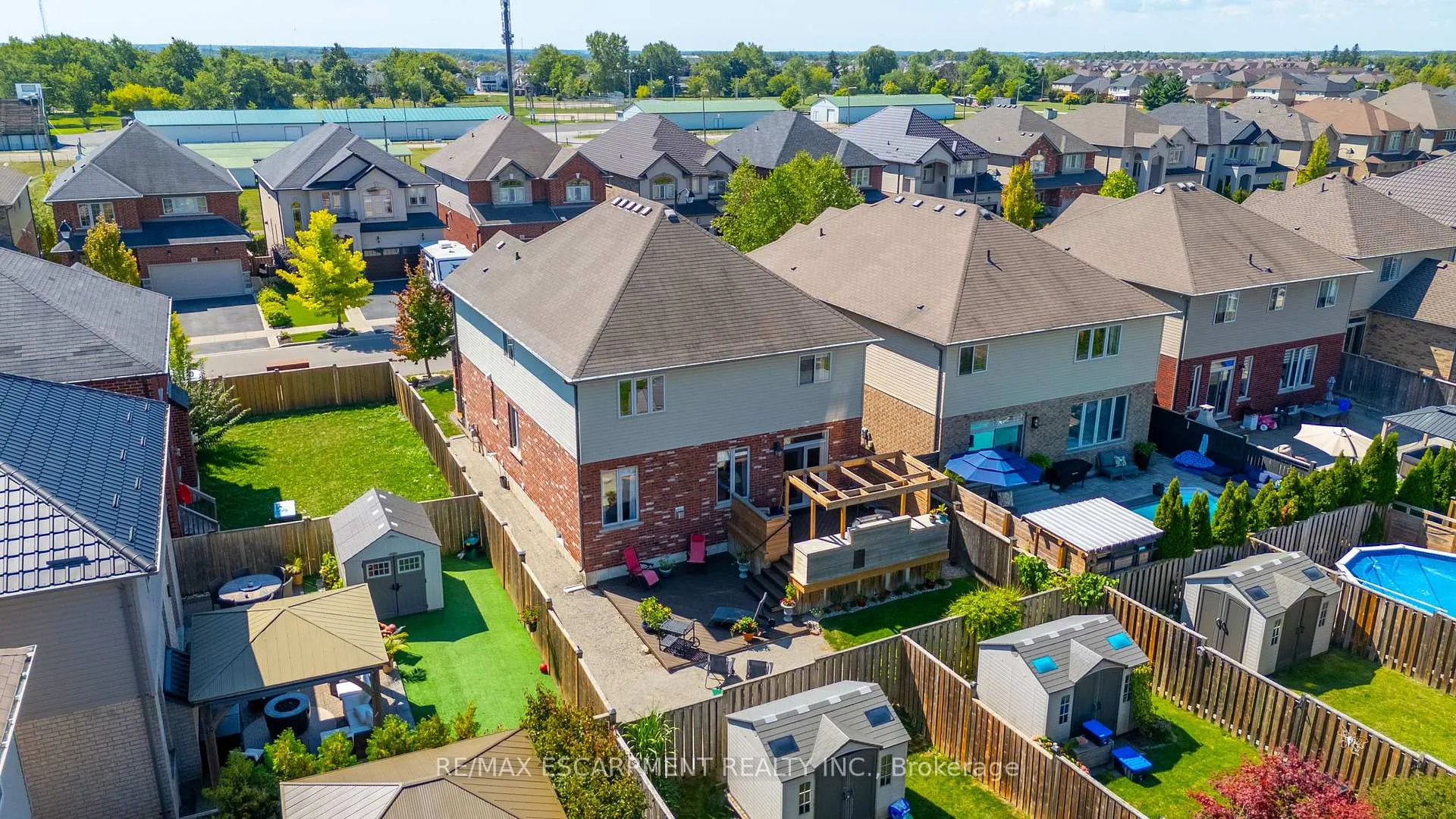 Photo 49 of 60 Garinger Crescent, Hamilton, Binbrook — HOMEH