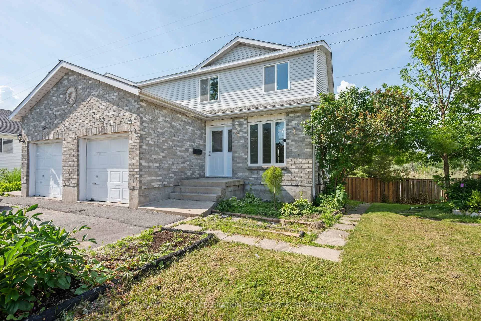 Photo 2 of 1318 Brackenwood Crescent, Kingston, City Northwest — HOMEH