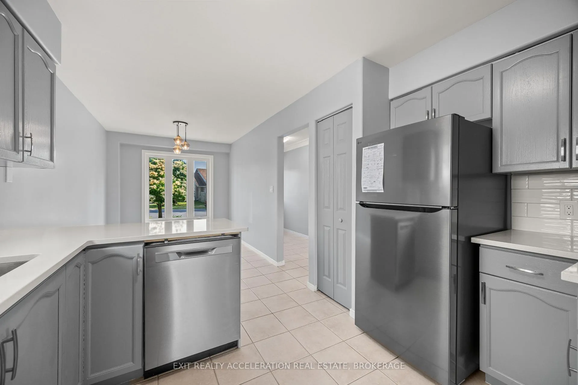 Photo 7 of 1318 Brackenwood Crescent, Kingston, City Northwest — HOMEH