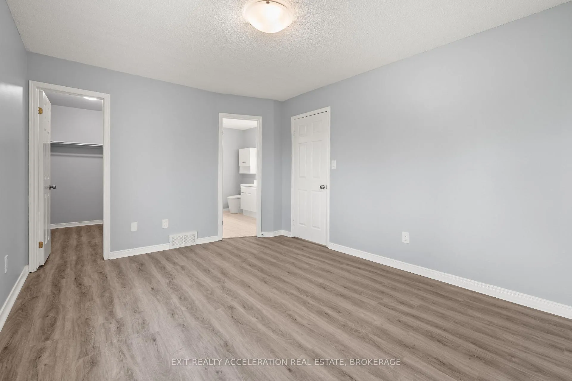 Photo 15 of 1318 Brackenwood Crescent, Kingston, City Northwest — HOMEH