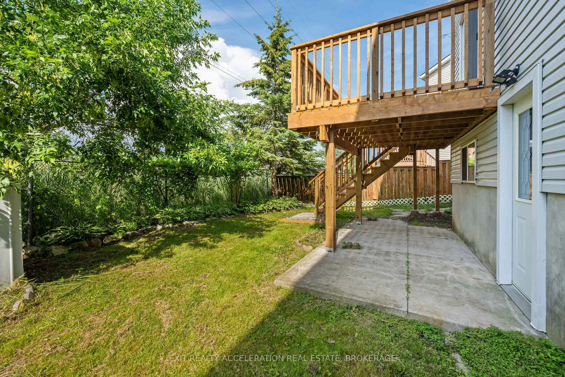 Photo 23 of 1318 Brackenwood Crescent, Kingston, City Northwest — HOMEH