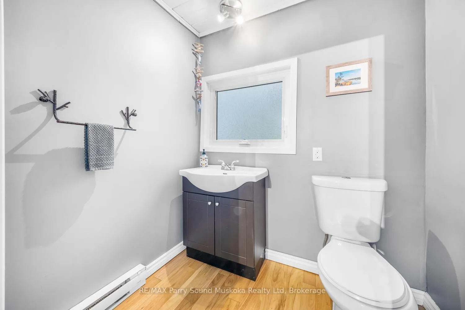 Photo 23 of 22 Dickinson Road, McKellar — HOMEH