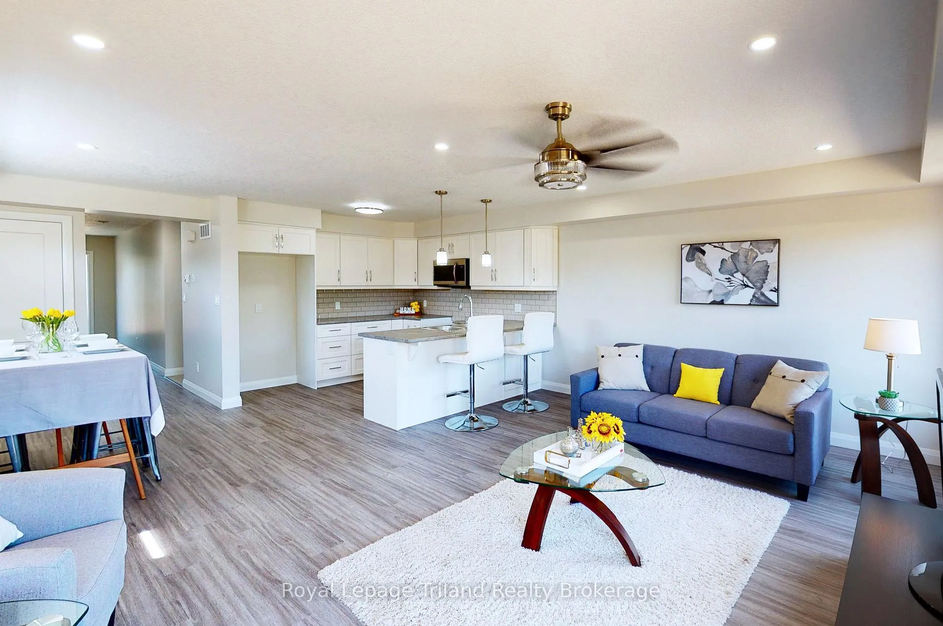 Photo 12 of Unit Unit A, 137 Wimpole Street, West Perth, Mitchell — HOMEH