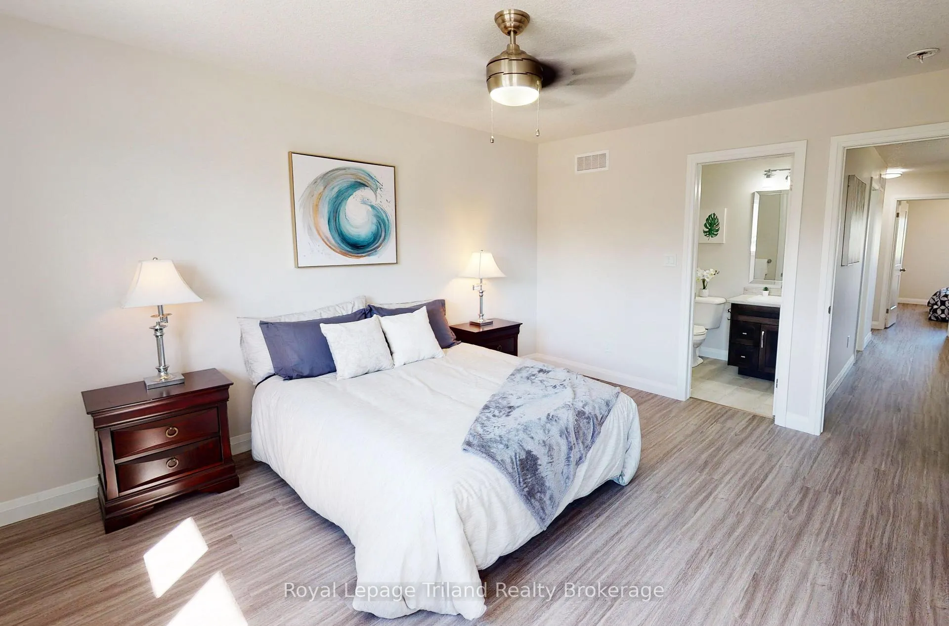 Photo 23 of Unit Unit A, 137 Wimpole Street, West Perth, Mitchell — HOMEH