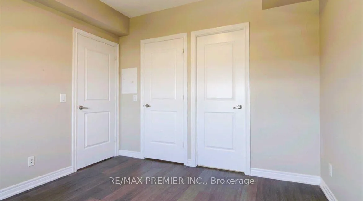Photo 17 of Unit 1612, 9245 Jane Street, Vaughan, Maple — HOMEH