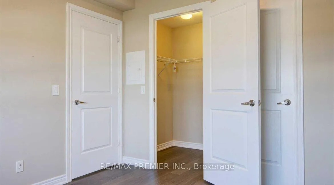 Photo 18 of Unit 1612, 9245 Jane Street, Vaughan, Maple — HOMEH