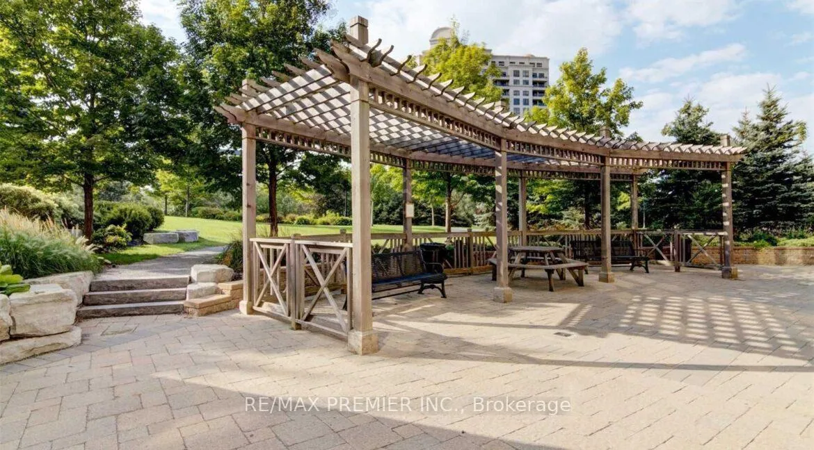 Photo 32 of Unit 1612, 9245 Jane Street, Vaughan, Maple — HOMEH