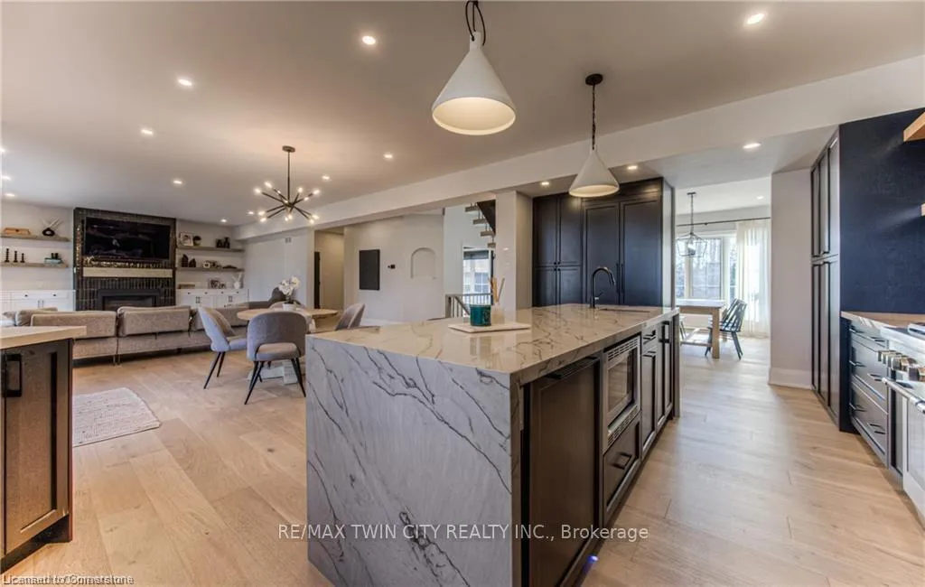 Photo 7 of 524 Fox Cove Place, Waterloo — HOMEH