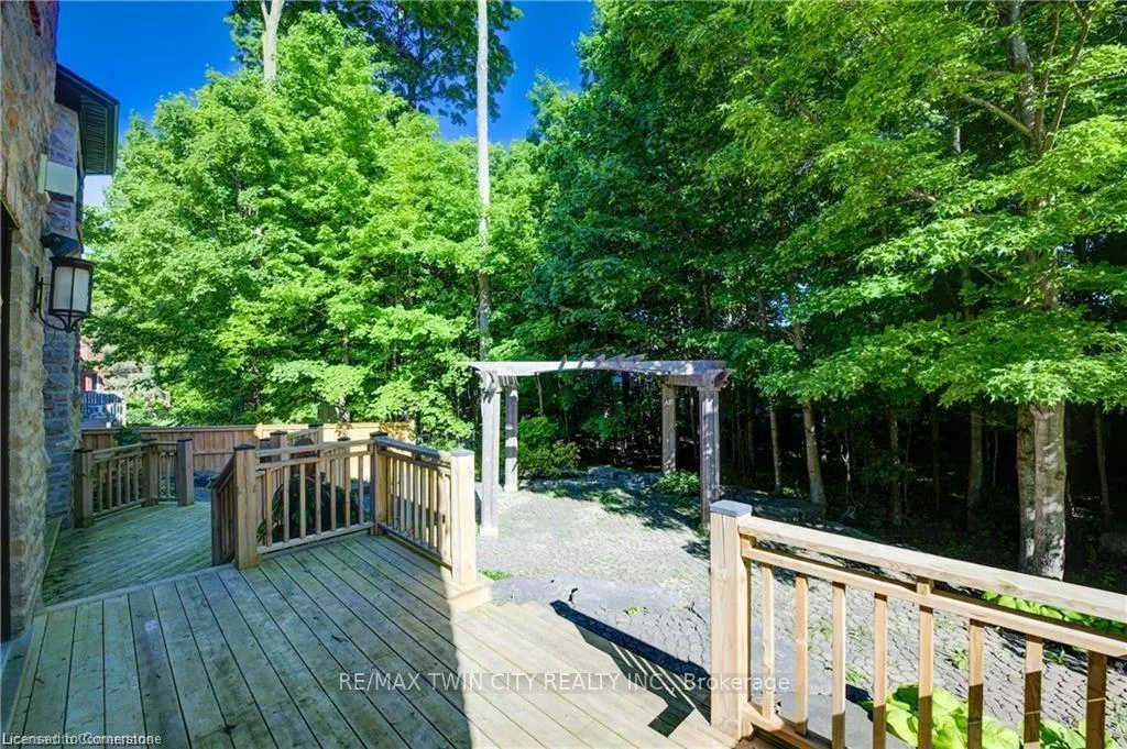 Photo 32 of 524 Fox Cove Place, Waterloo — HOMEH