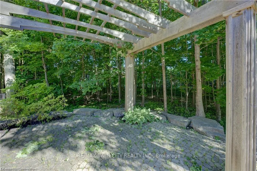Photo 33 of 524 Fox Cove Place, Waterloo — HOMEH